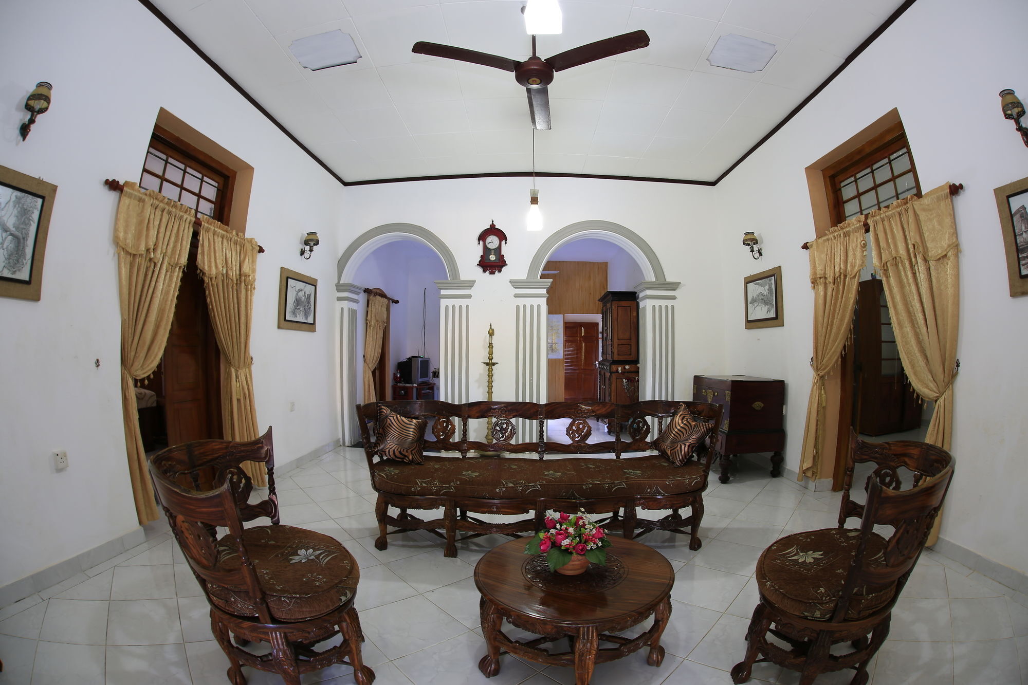 Villa 80 Bentota Bagian luar foto