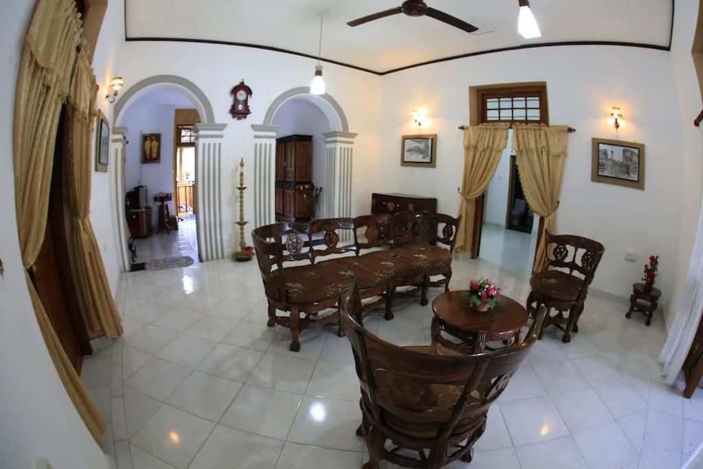 Villa 80 Bentota Bagian luar foto